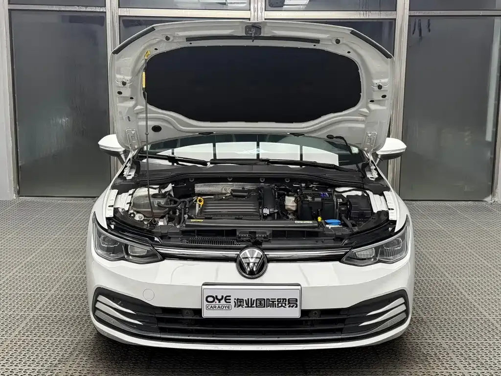 Volkswagen Golf 2021 из CN, фото 7