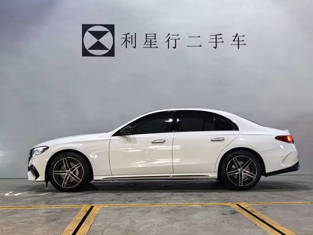 Mercedes-Benz E-Class (Import) — фото 8