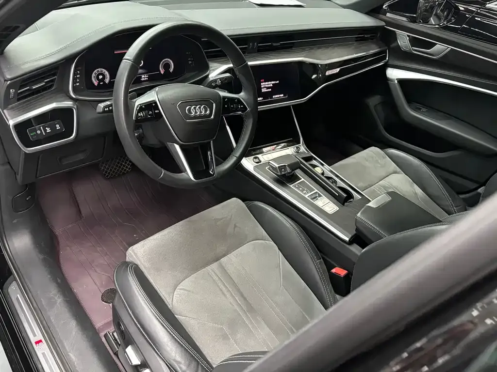 Audi A6L — фото 9