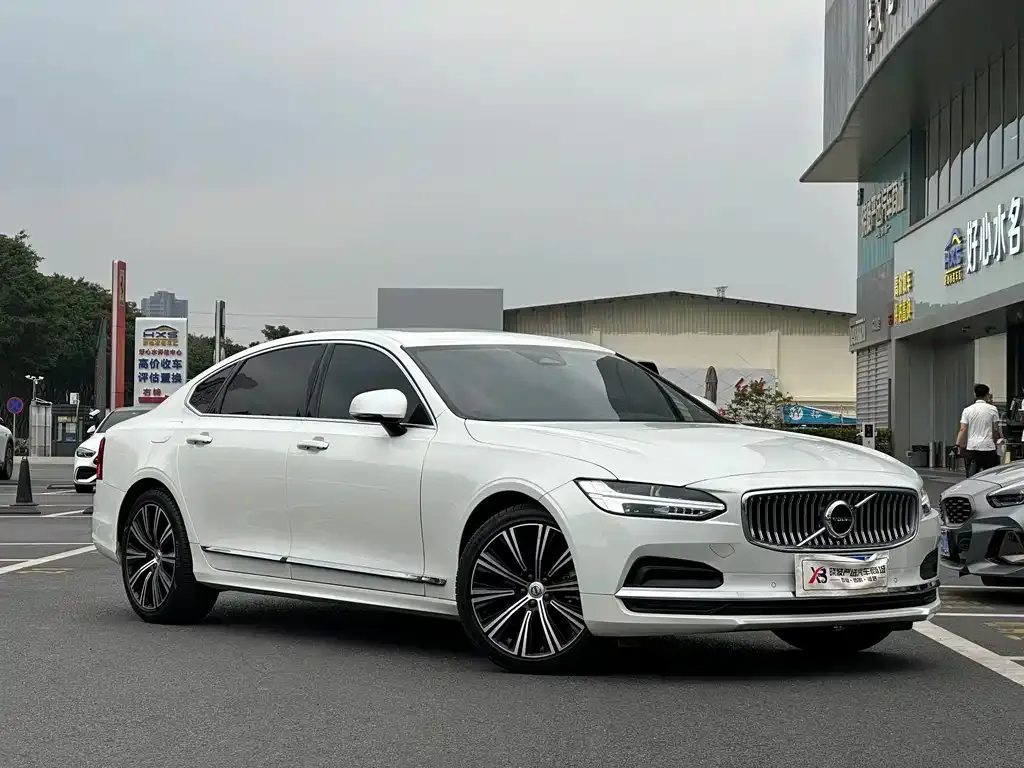 Volvo S90 — фото 2