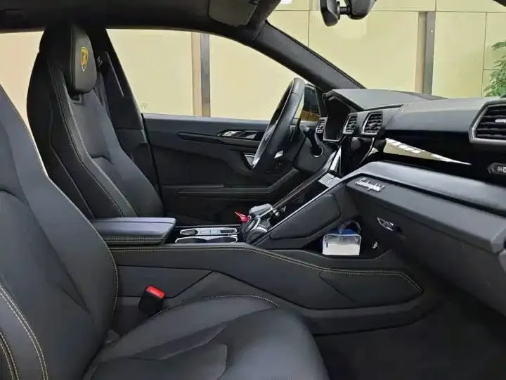 Lamborghini Urus — фото 4