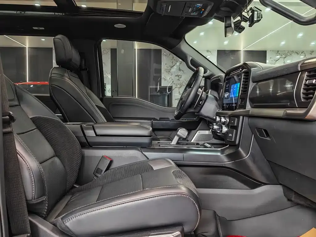 Ford F-150 Raptor 2023 из CN, фото 7