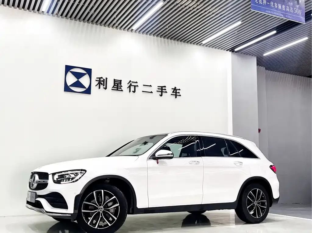 Mercedes-Benz GLC — фото 1