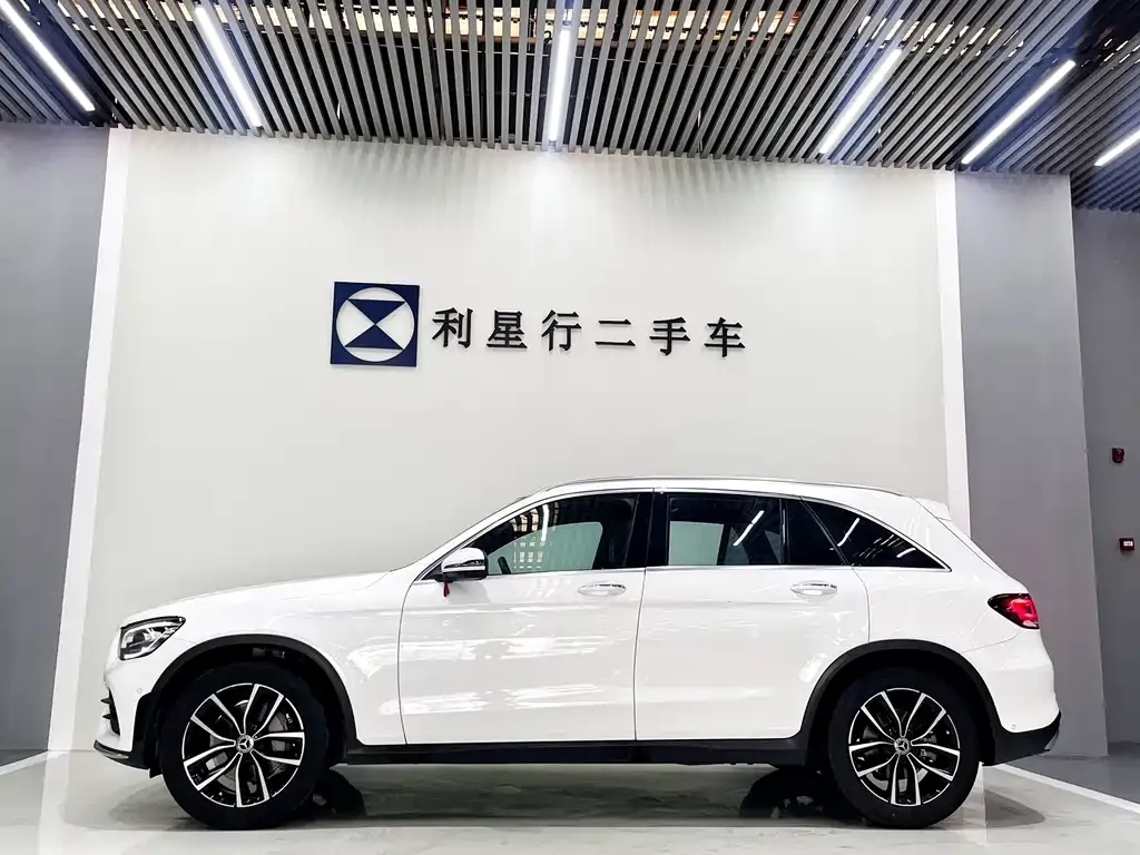 Mercedes-Benz GLC — фото 8