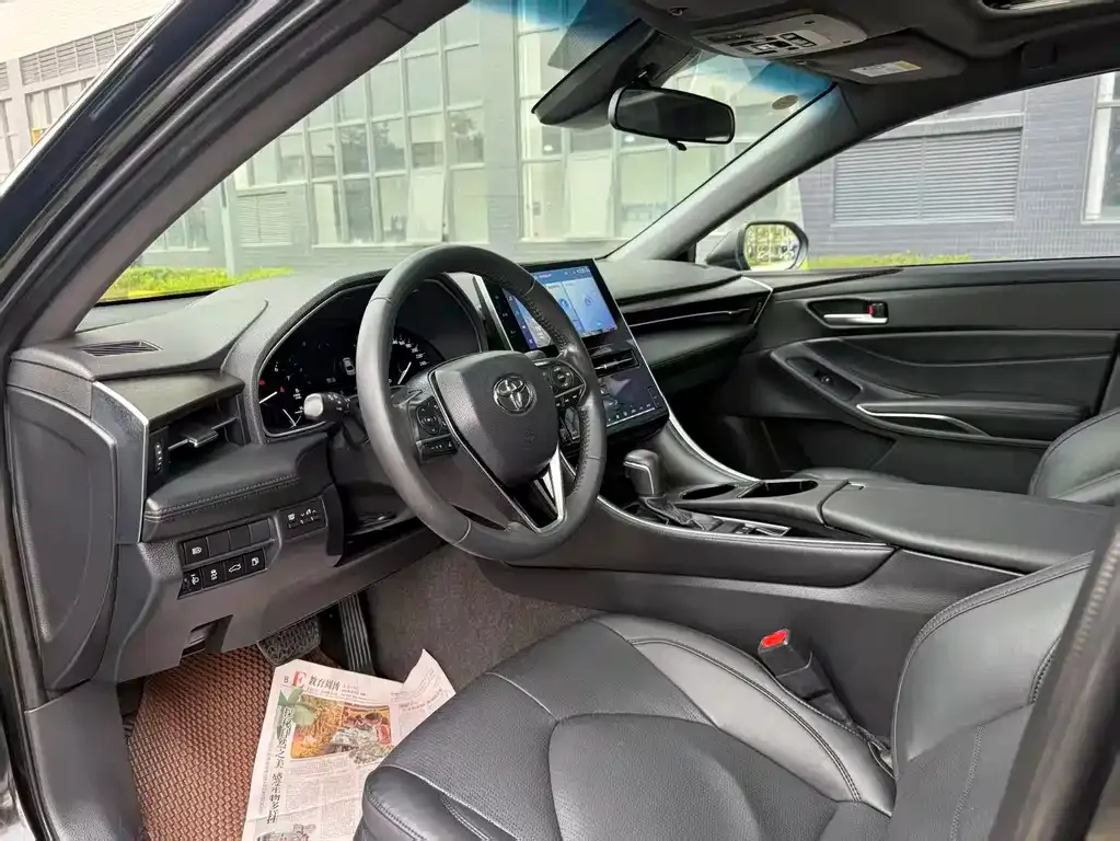 Toyota Avalon 2023 из CN, фото 3