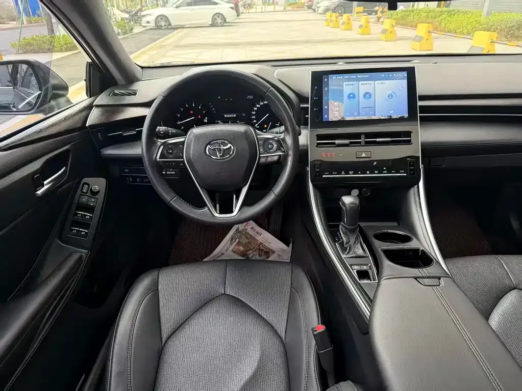 Toyota Avalon 2023 из CN, фото 6
