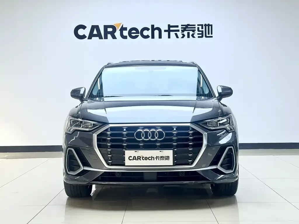 Audi Q3 — фото 2