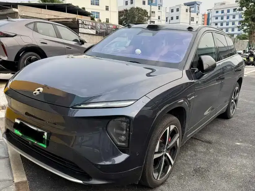 NIO ES7