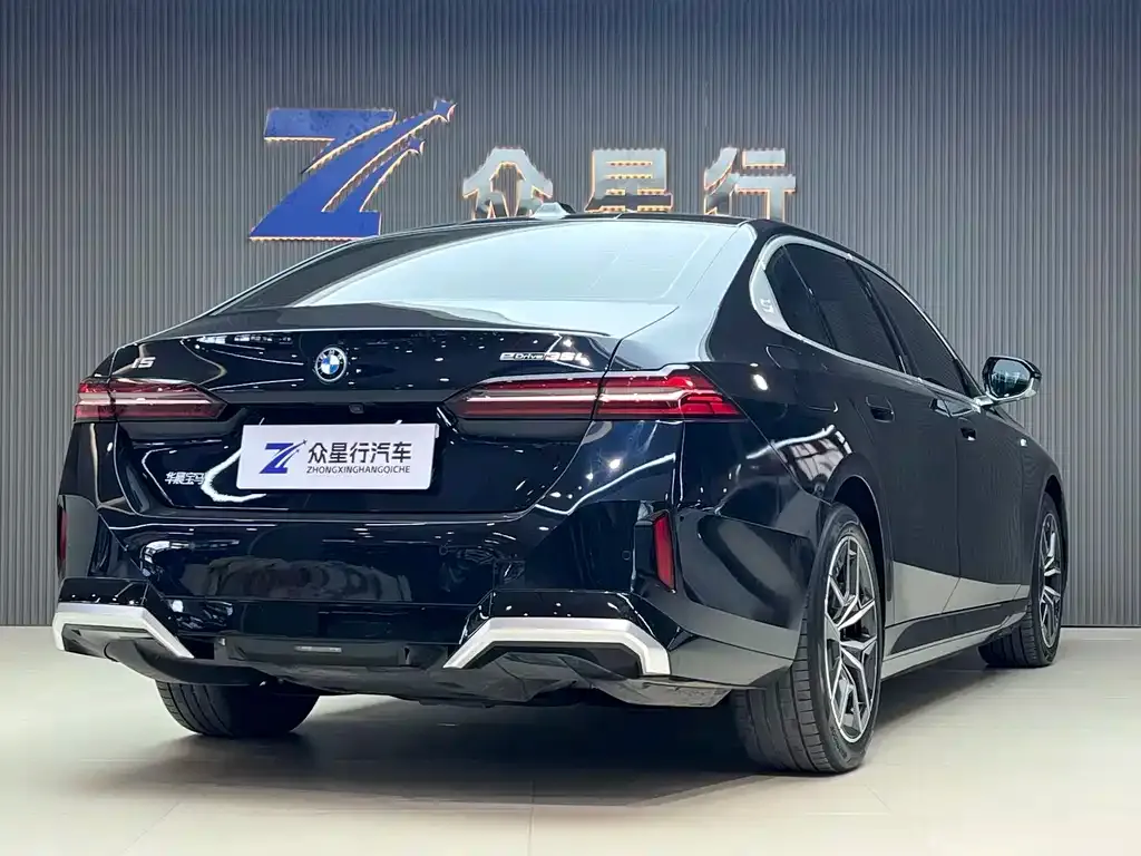 BMW i5 2024 из CN, фото 9
