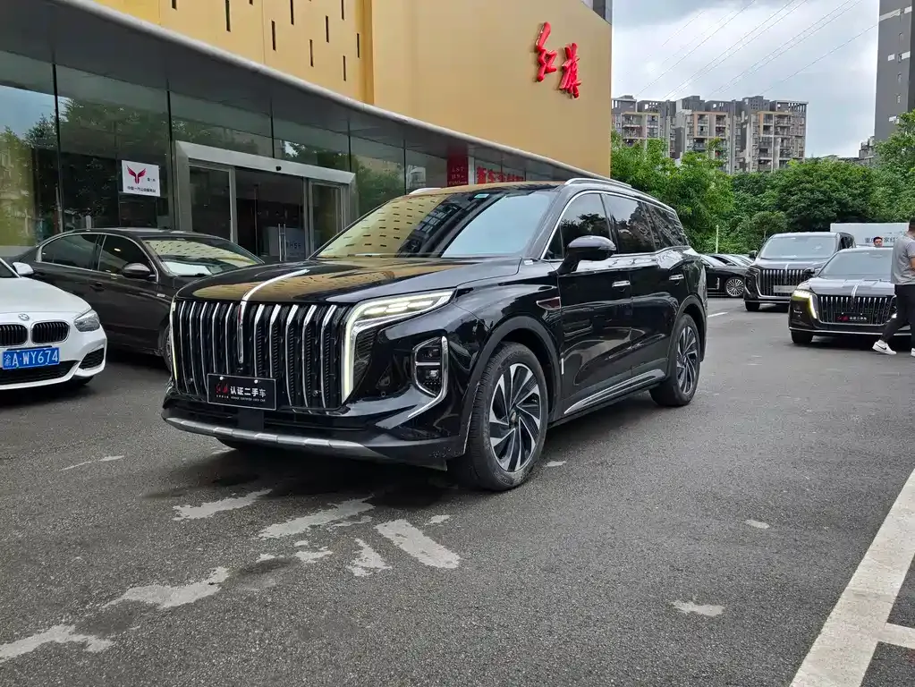 Hongqi HS7 PHEV