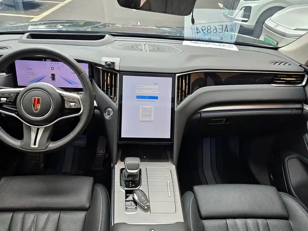Hongqi HS7 PHEV 2024 из CN, фото 3