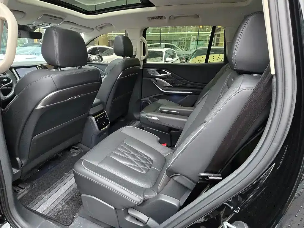 Hongqi HS7 PHEV 2024 из CN, фото 4
