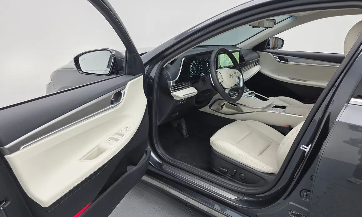 Hyundai Grandeur 2022 из KR, фото 2
