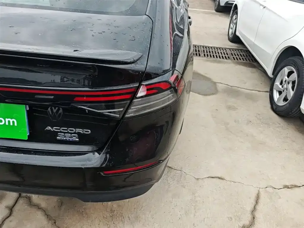 Honda Accord 2024 из CN, фото 6