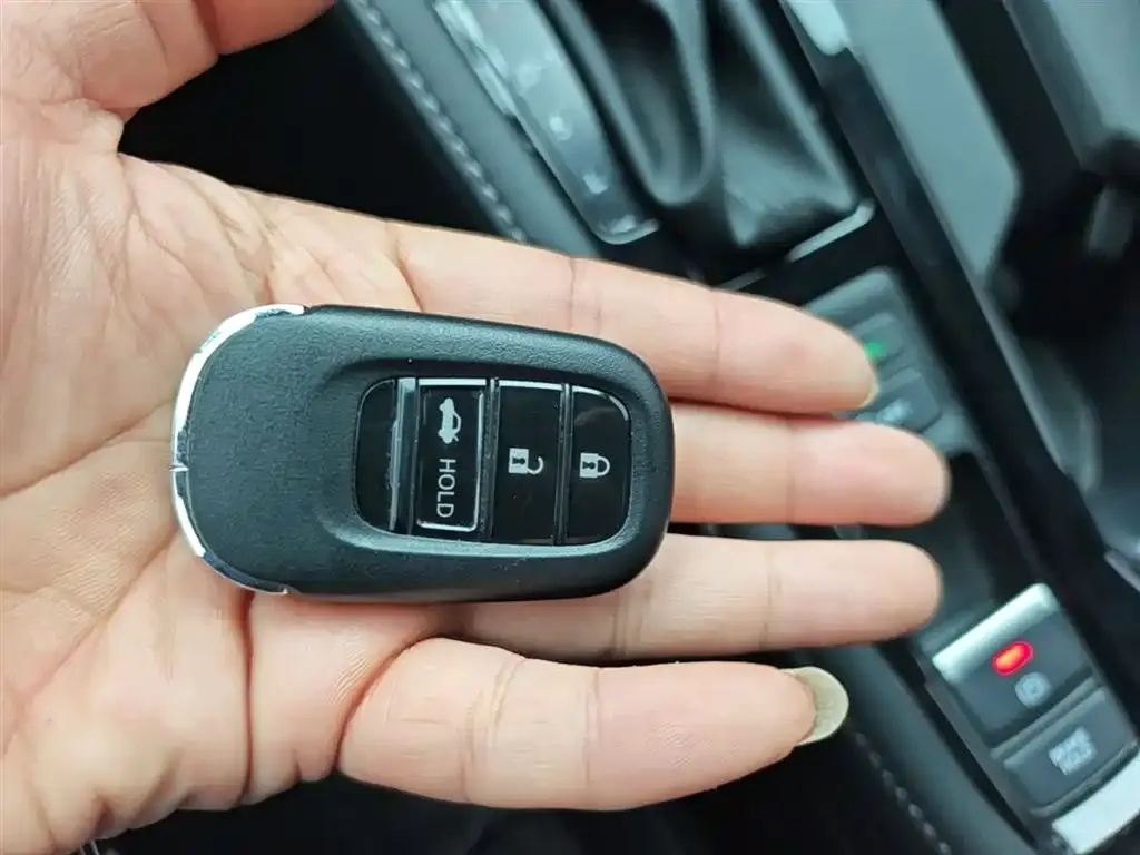 Honda Accord 2024 из CN, фото 2