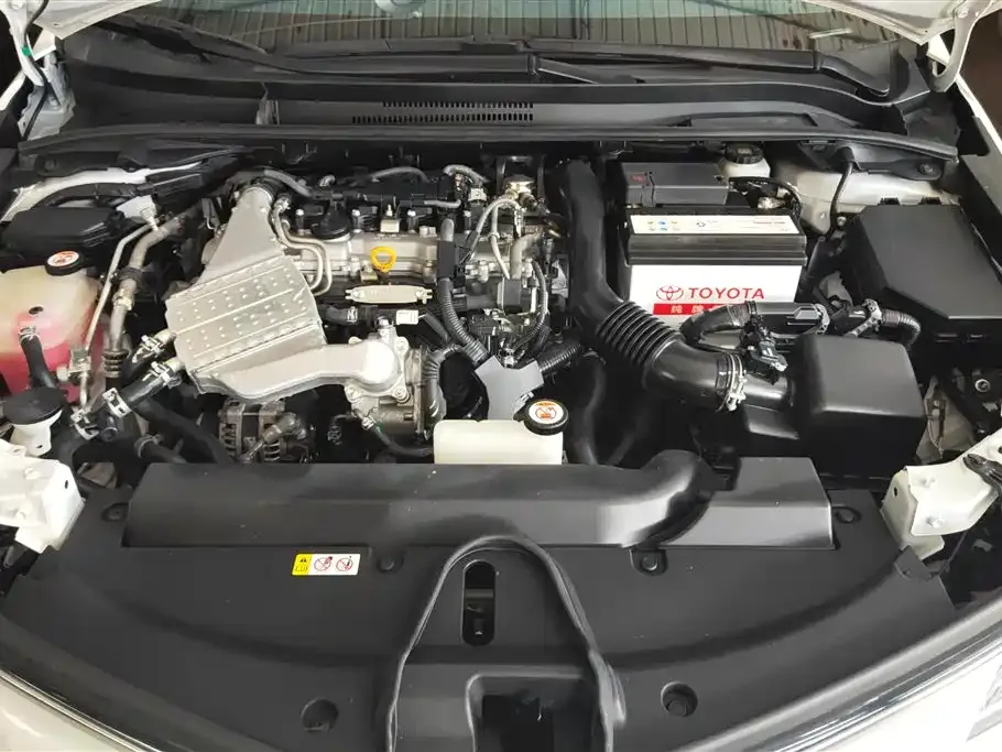 Toyota Corolla — фото 4