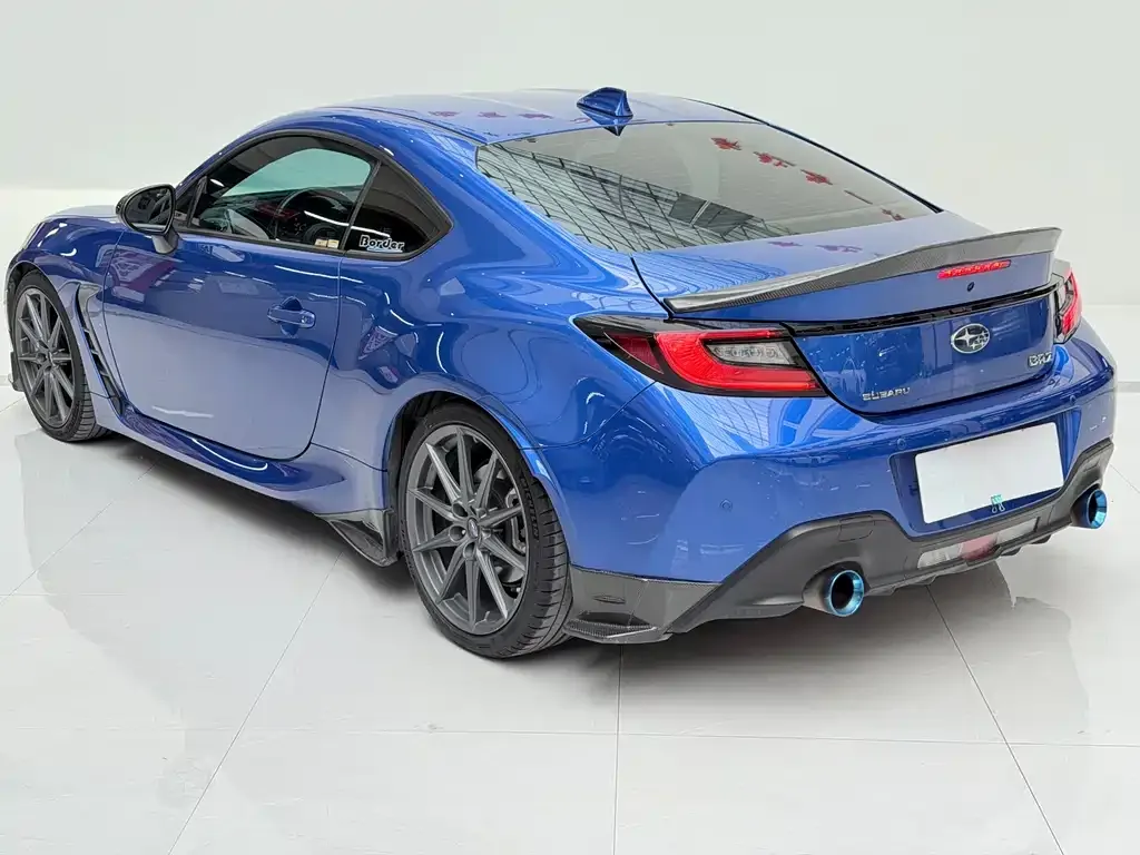 Subaru BRZ 2022 из CN, фото 4