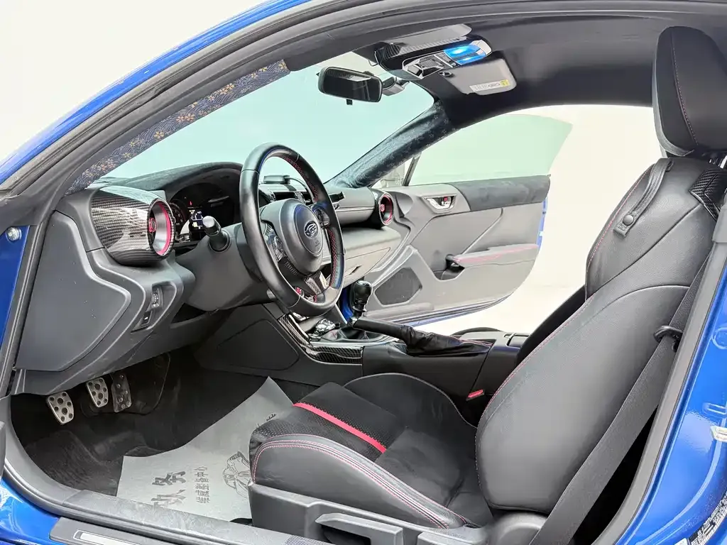 Subaru BRZ 2022 из CN, фото 5