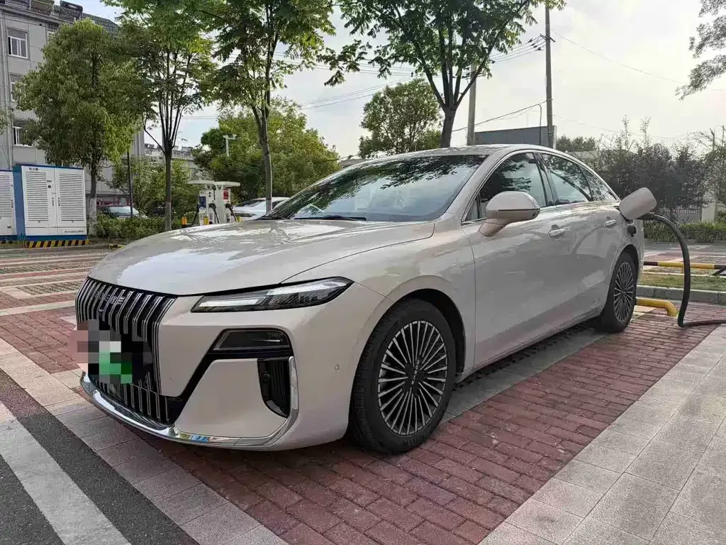 Roewe M7 DMH 2025 из CN, фото 8