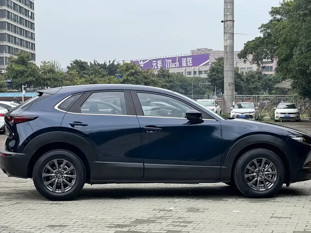 Mazda CX-30 — фото 2