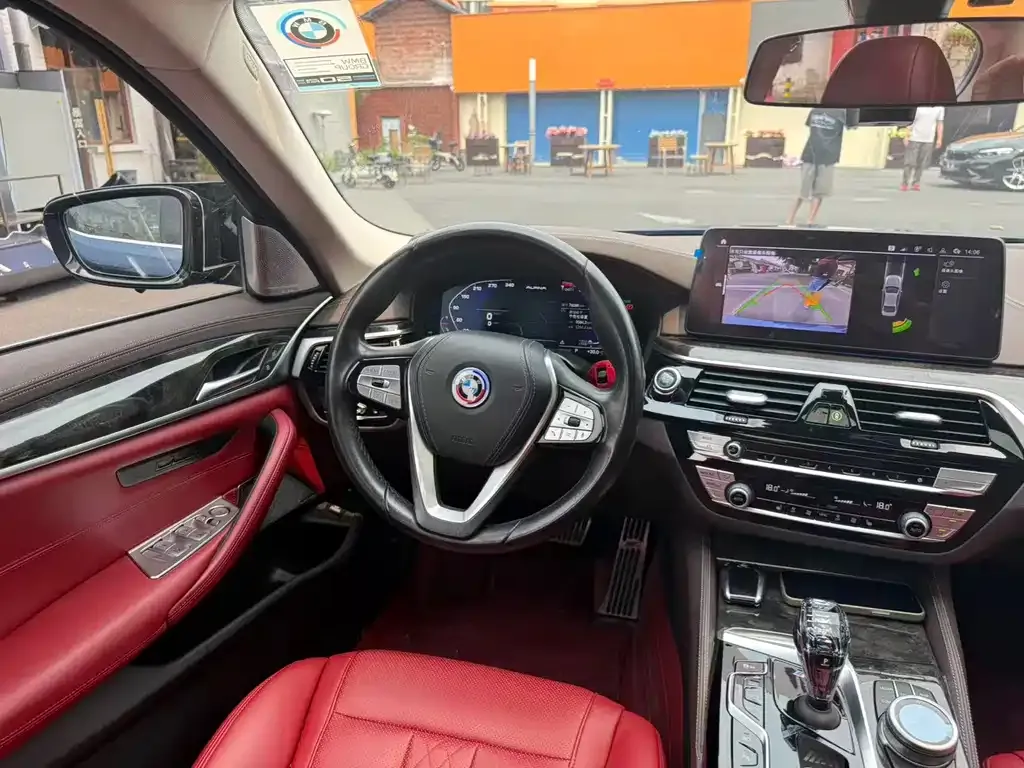 BMW 5 Series New Energy 2022 из CN, фото 2