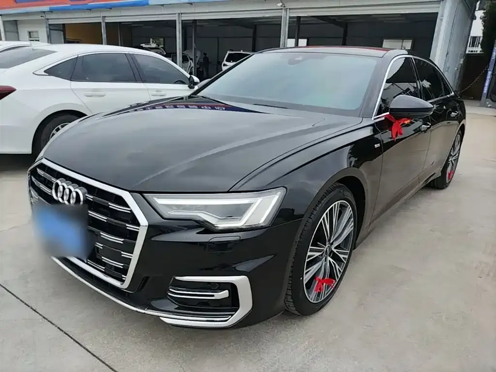 Audi A6L — фото 5