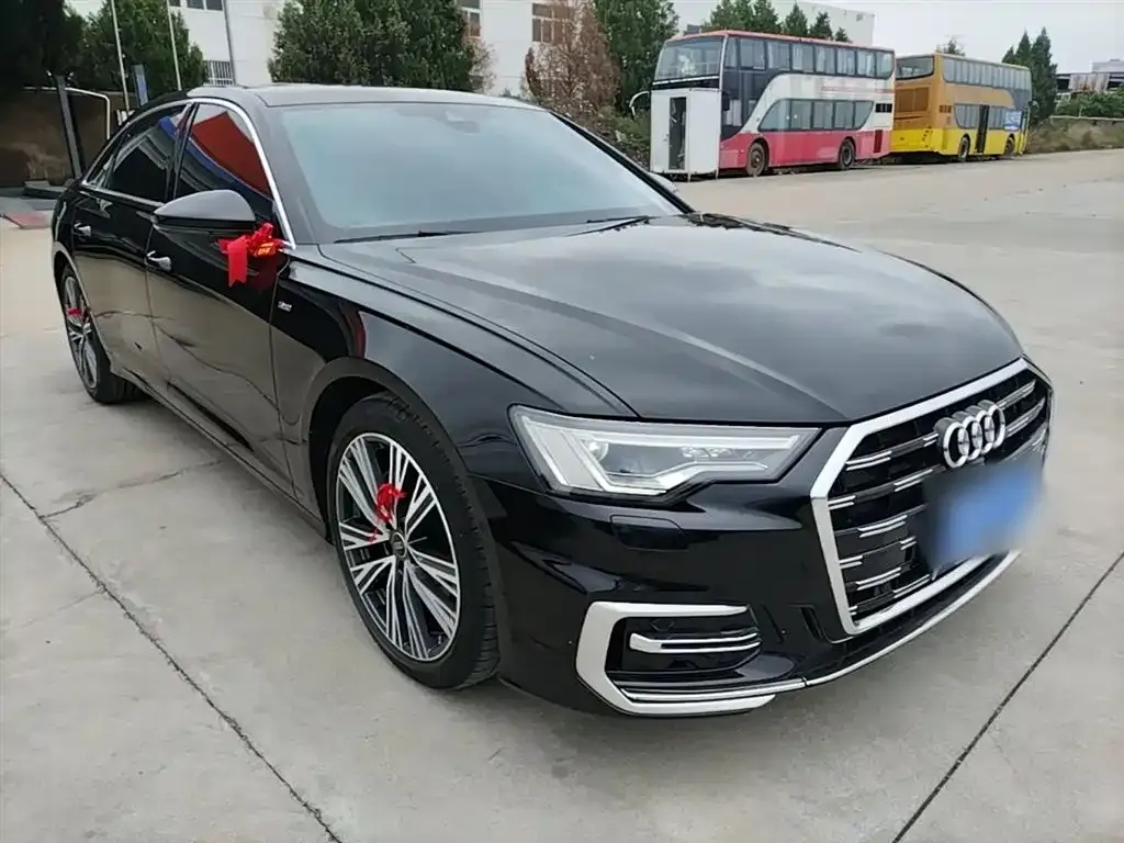 Audi A6L — фото 4