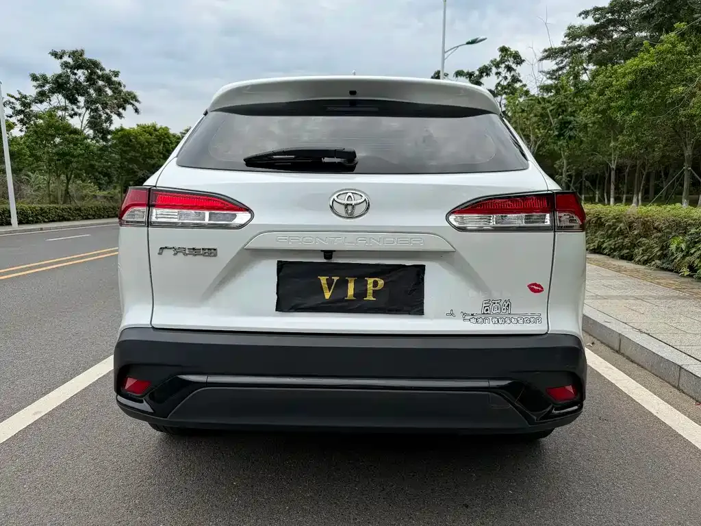 Toyota Frontlander 2023 из CN, фото 9