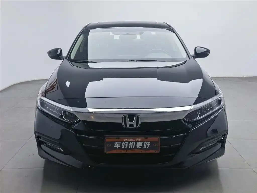 Honda Accord — фото 3
