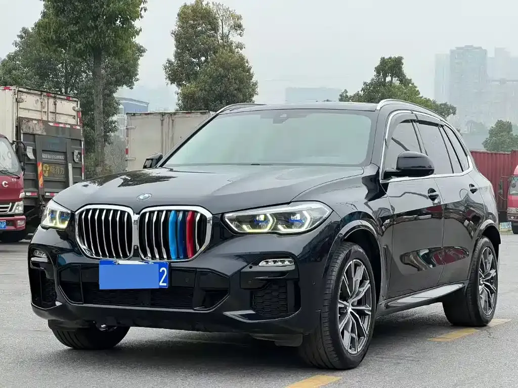 BMW X5 (Import)