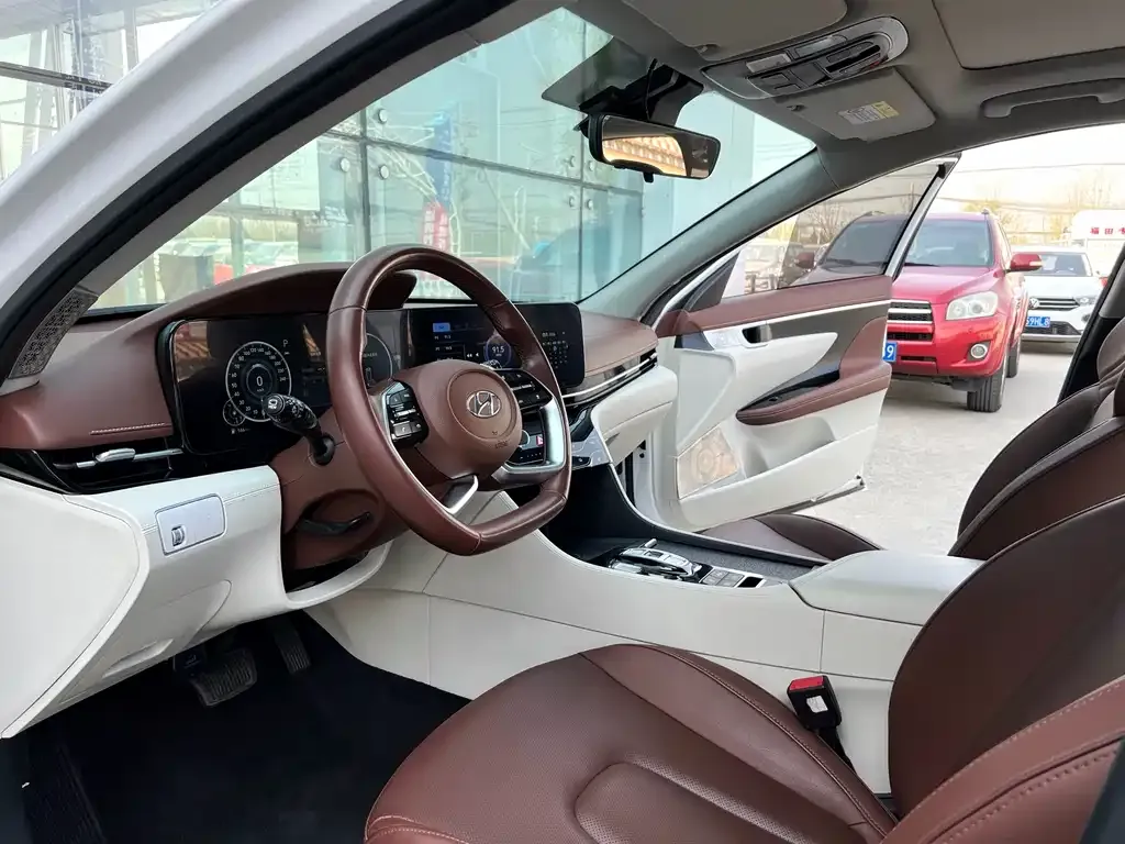 Hyundai Mistra 2022 из CN, фото 5