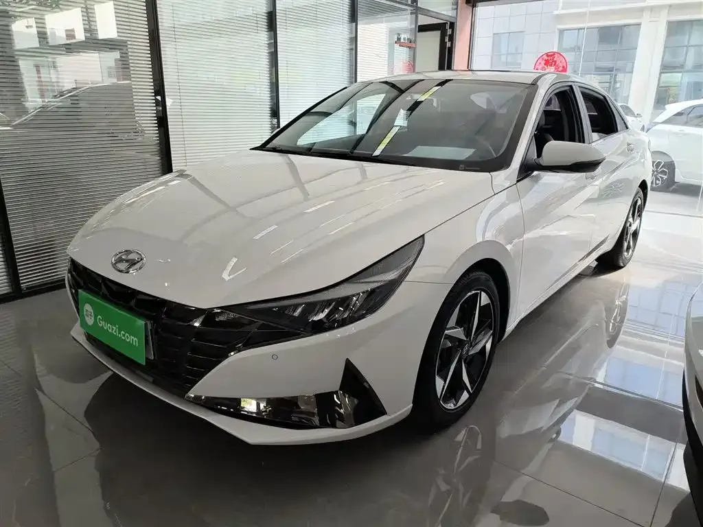 Hyundai Elantra 2023 из CN, фото 6