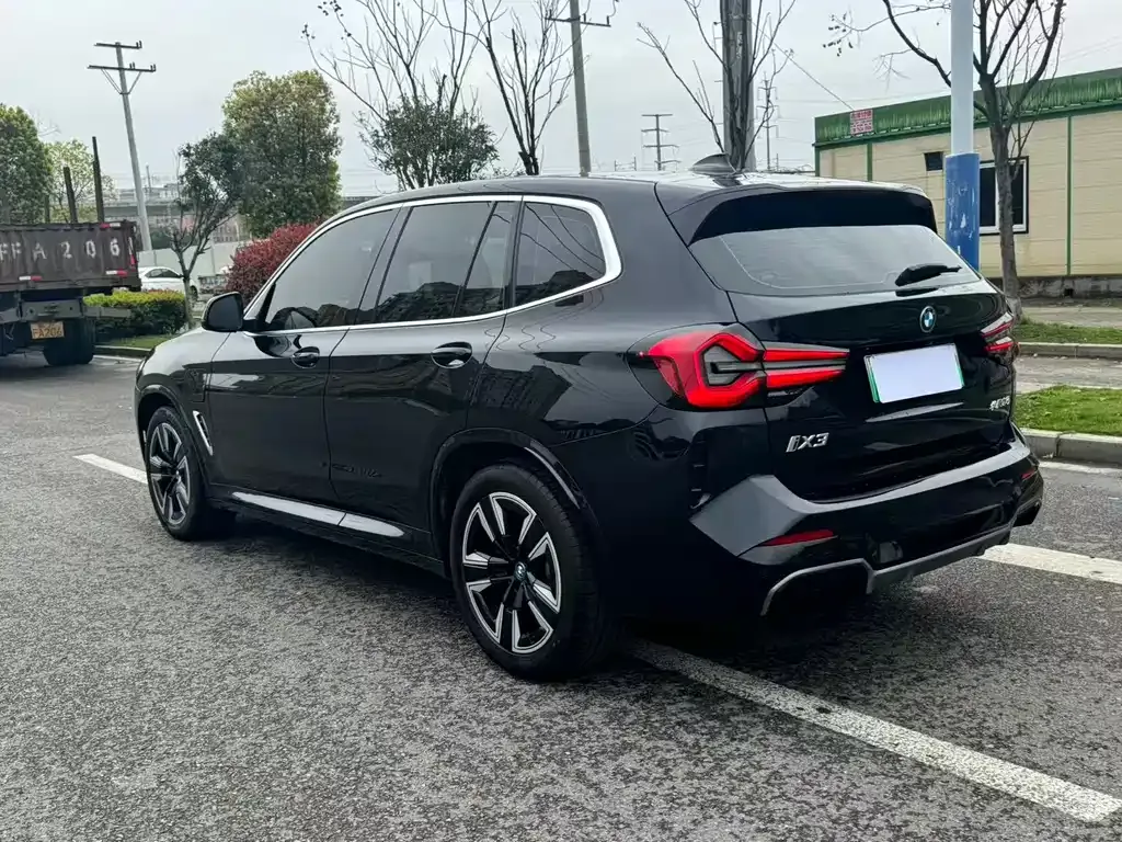 BMW iX3 2023 из CN, фото 8