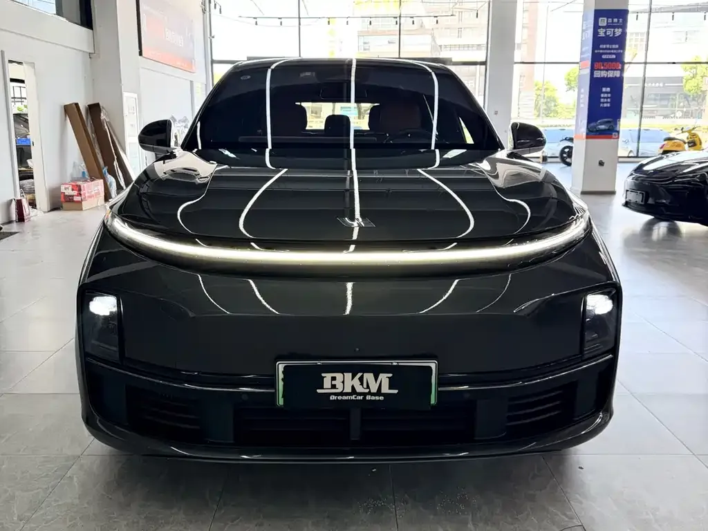Li Auto L7