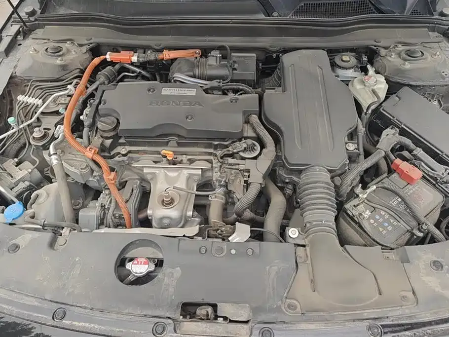 Honda Accord — фото 9