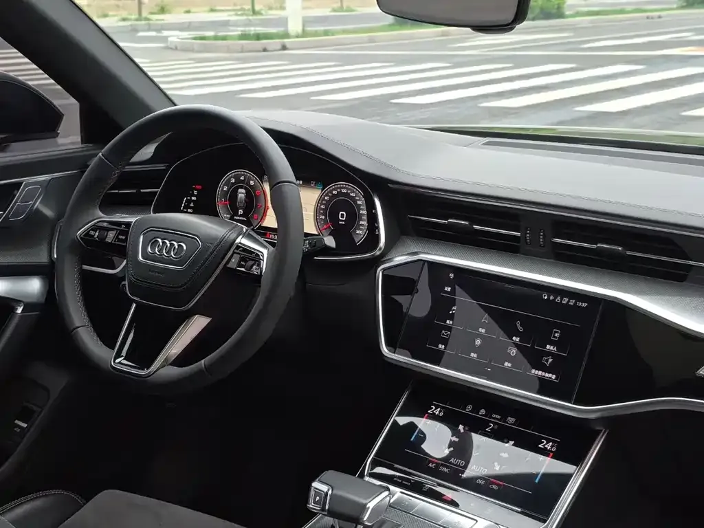 Audi A6L — фото 3