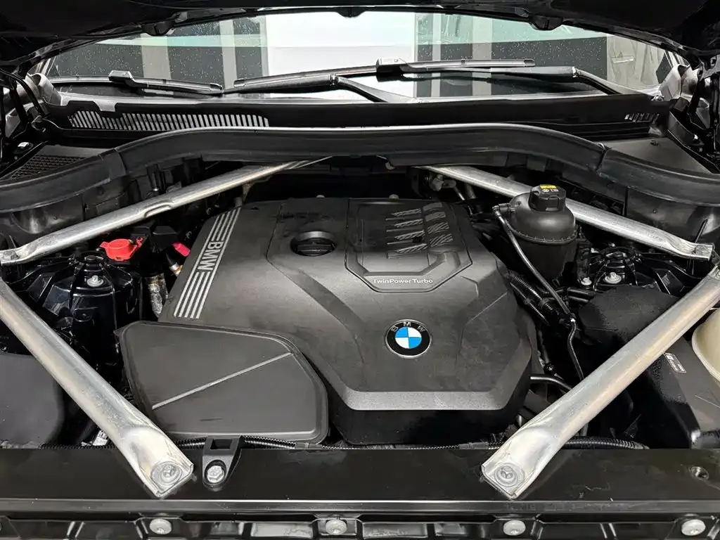 BMW X5 2022 из CN, фото 2