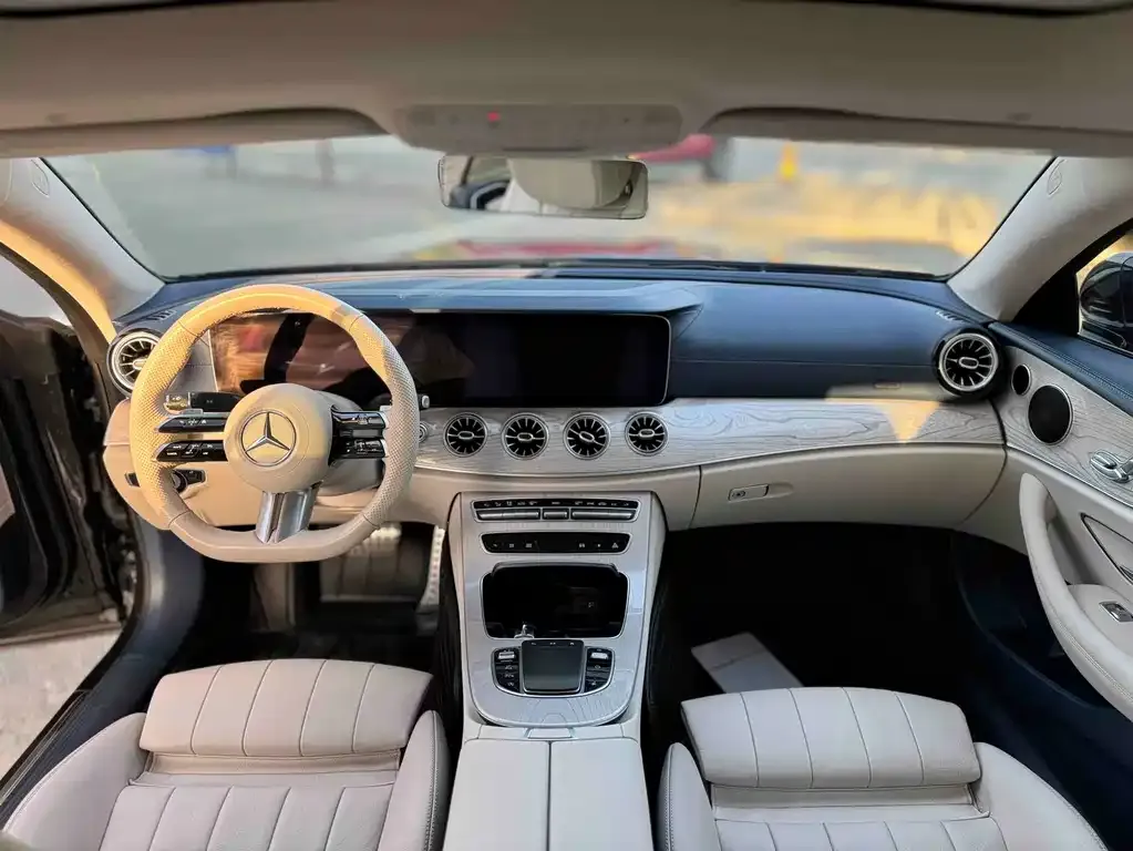 Mercedes-Benz E-Class (Import) — фото 6