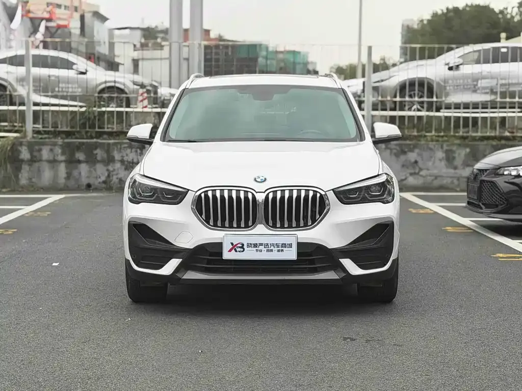BMW X1 — фото 3