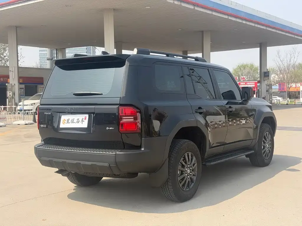 Toyota Prado 2025 из CN, фото 9
