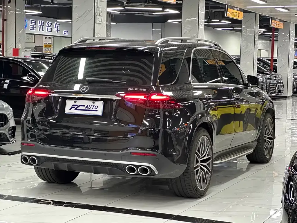 Mercedes-Benz GLE AMG — фото 7