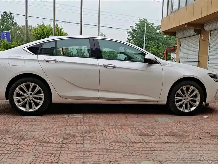 Buick Regal — фото 6