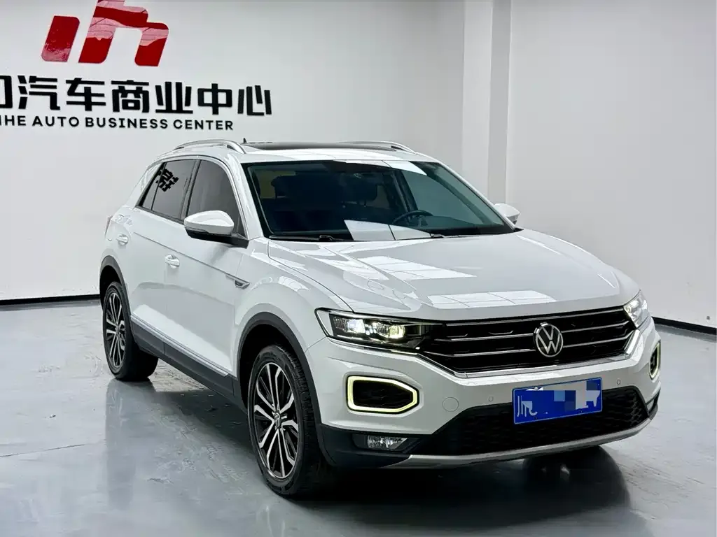 Volkswagen T-Roc — фото 2