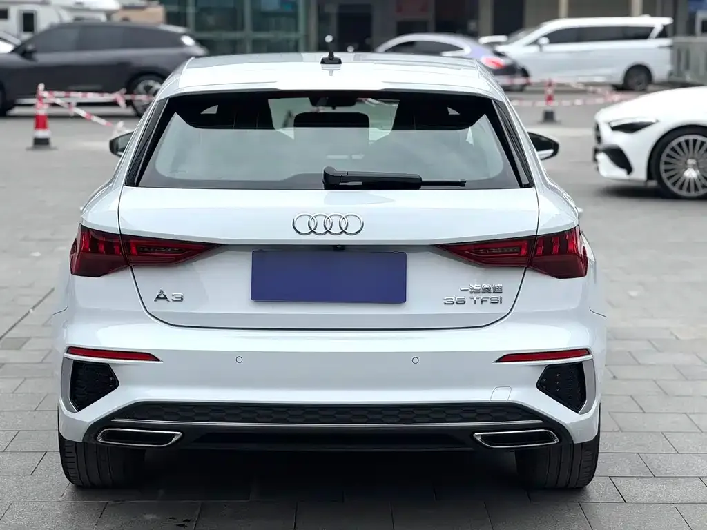 Audi A3 — фото 2