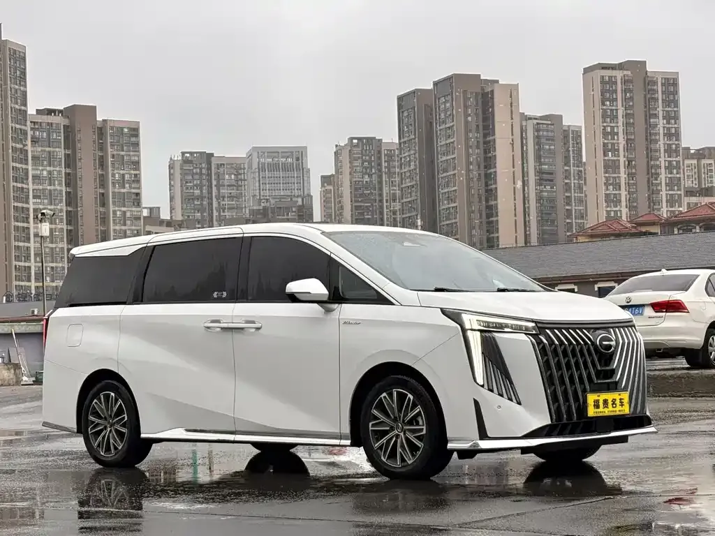 GAC Motor Trumpchi M8 — фото 4
