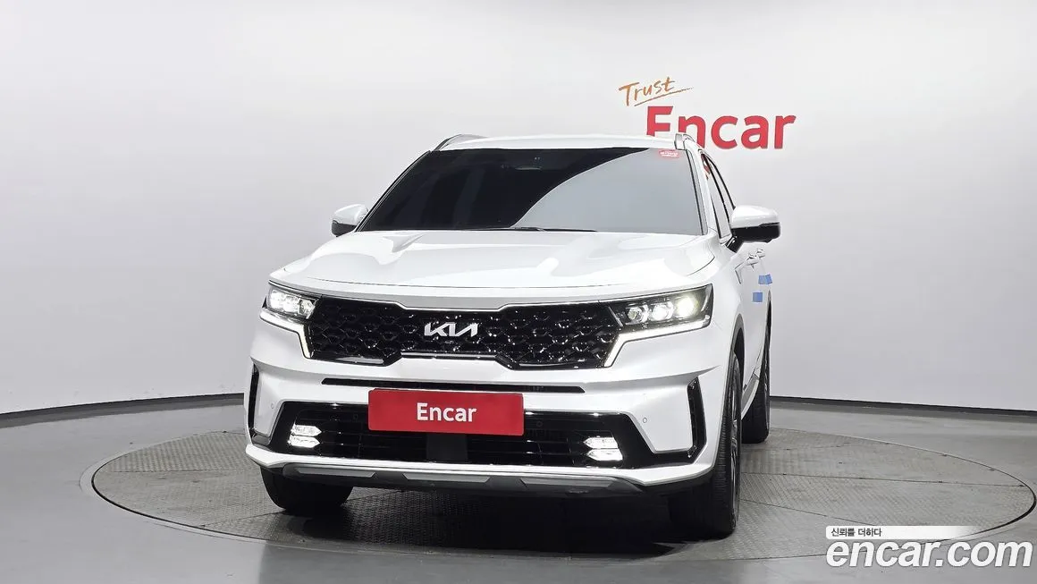 Kia Sorento 2023 из KR, фото 2