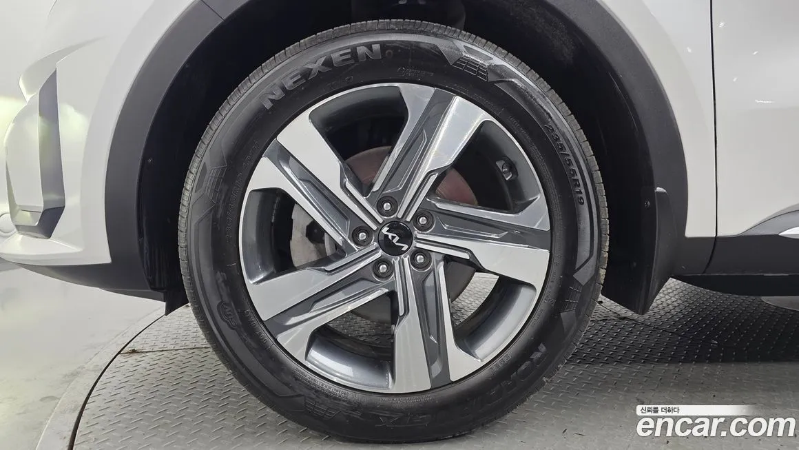 Kia Sorento 2023 из KR, фото 6