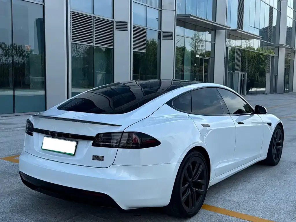 Tesla Model S 2023 из CN, фото 8