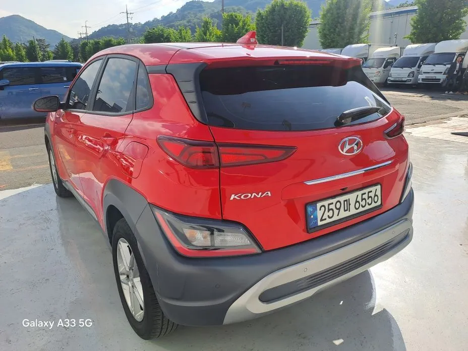 Hyundai Kona — фото 10