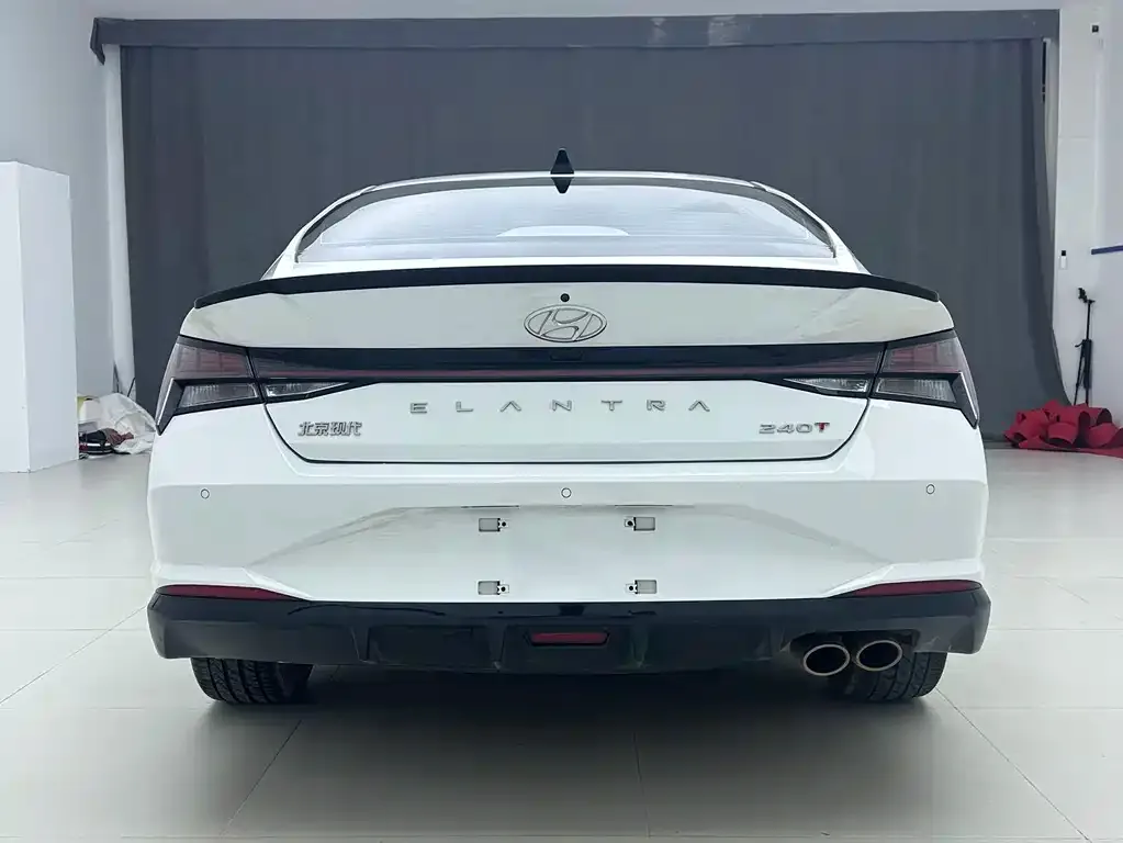 Hyundai Elantra 2023 из CN, фото 3